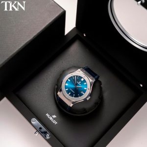Hublot Classic Fusion Titanium Xanh Navy Dây Da Cá Sấu
